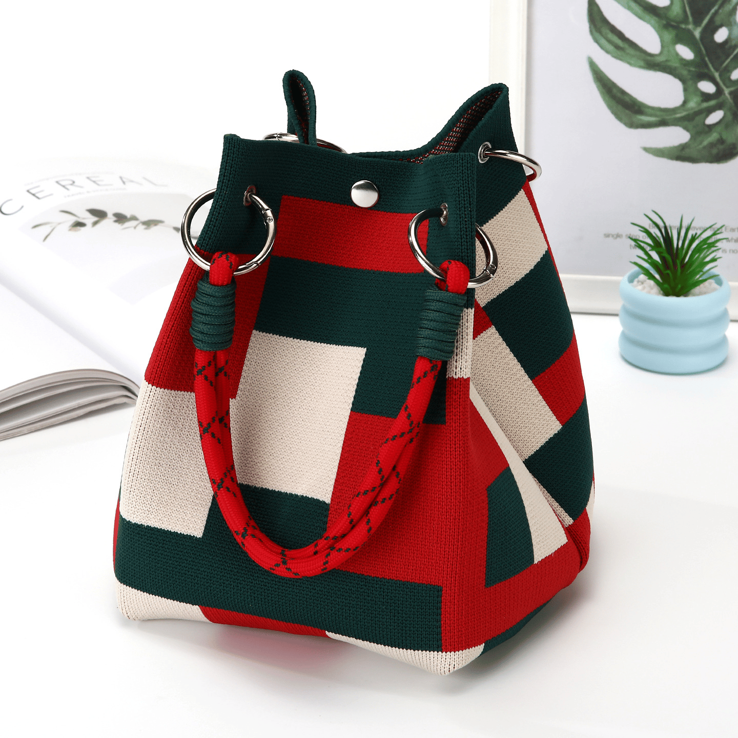 Boho-Tasche im Bucket-Stil für Damen, handgefertigte Häkeltasche, leichte Sommer-Strandtasche für Reisen, Alltag und Urlau